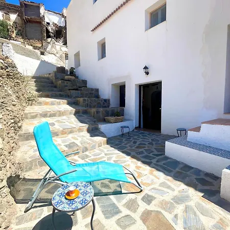 Casa Amigos - La Bodega Sorvilán